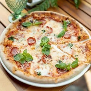 PIZZA MARGHERITA